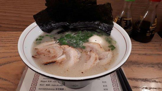 Kaminari Tonkotsu Ramen